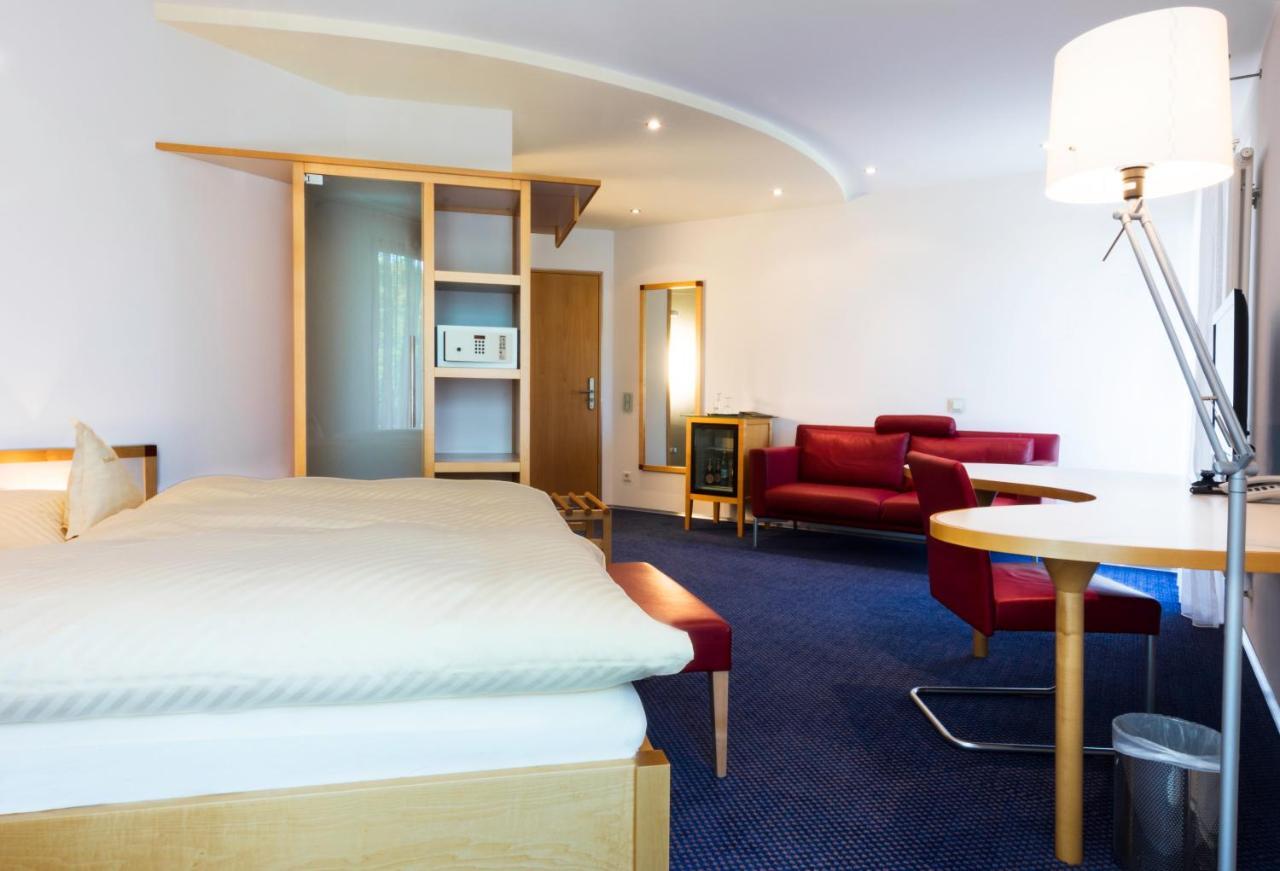Parkhotel Schillerhoehe 内卡河畔马尔巴赫 外观 照片